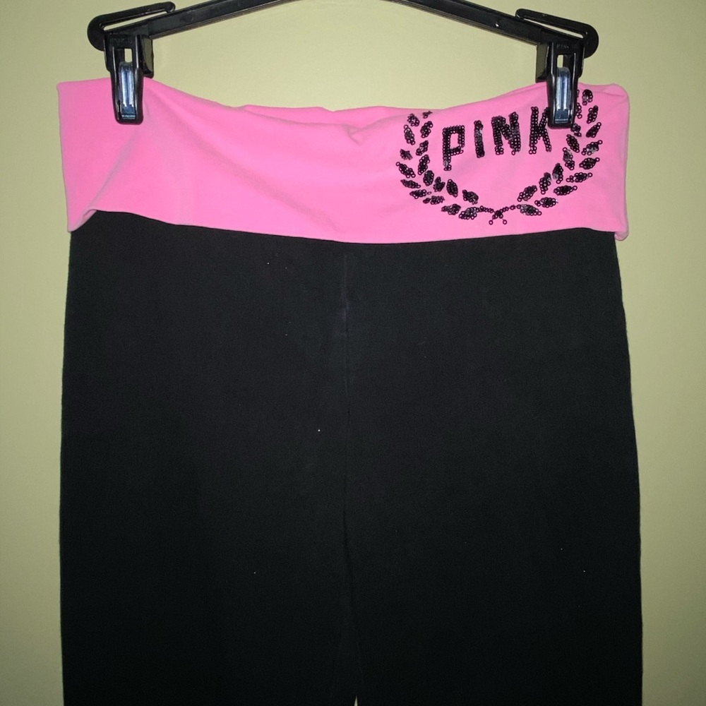 PINK yoga pants